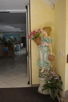 Arlecchino 3* Milano Marittima